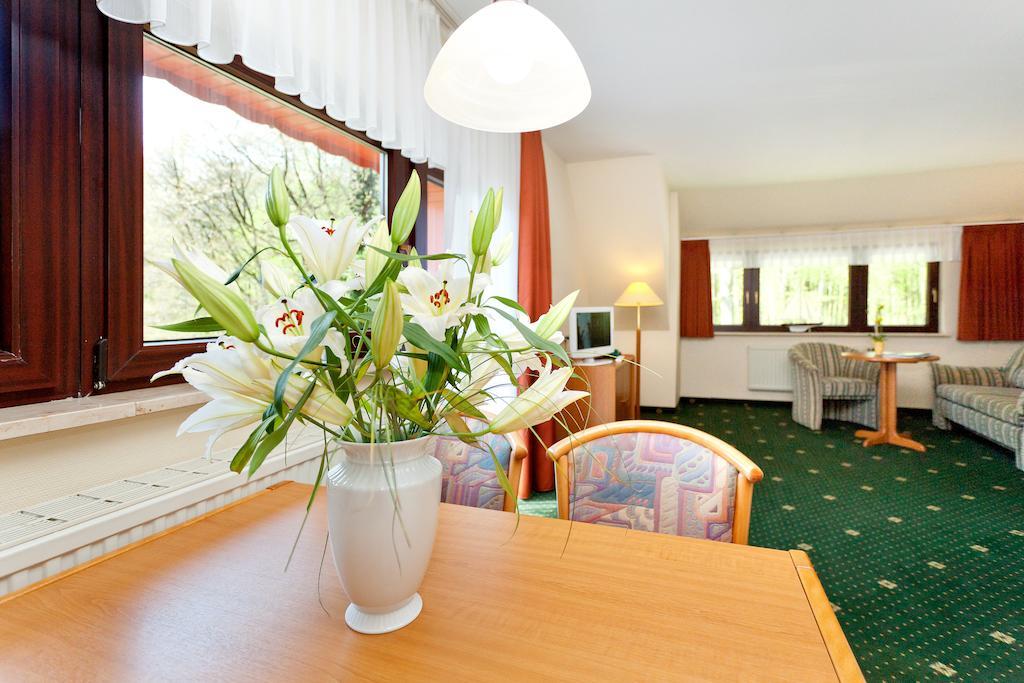 Restaurant & Hotel Baumhaus Hagen Sassnitz Cameră foto